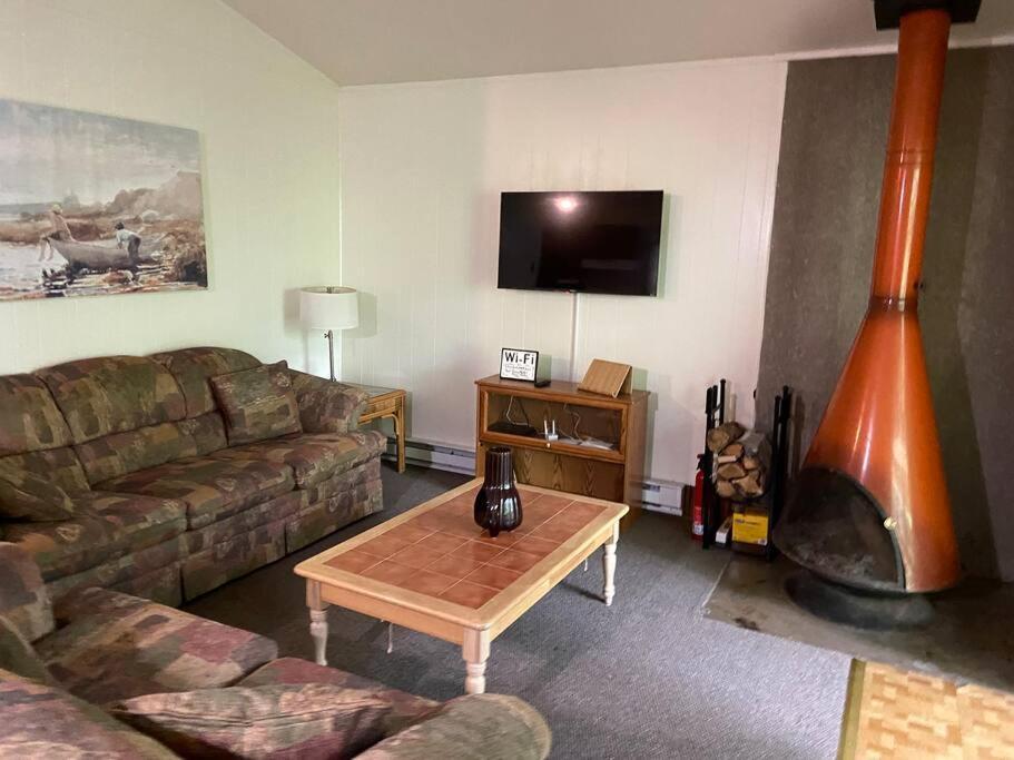 איסט סטרודסבורג Clubhouse Lakeview Chalet מראה חיצוני תמונה