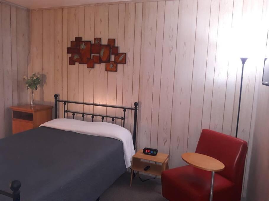 איסט סטרודסבורג Clubhouse Lakeview Chalet מראה חיצוני תמונה
